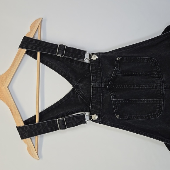 Black Denim Old Navy Overalls - Size Large - Picture 2 of 11